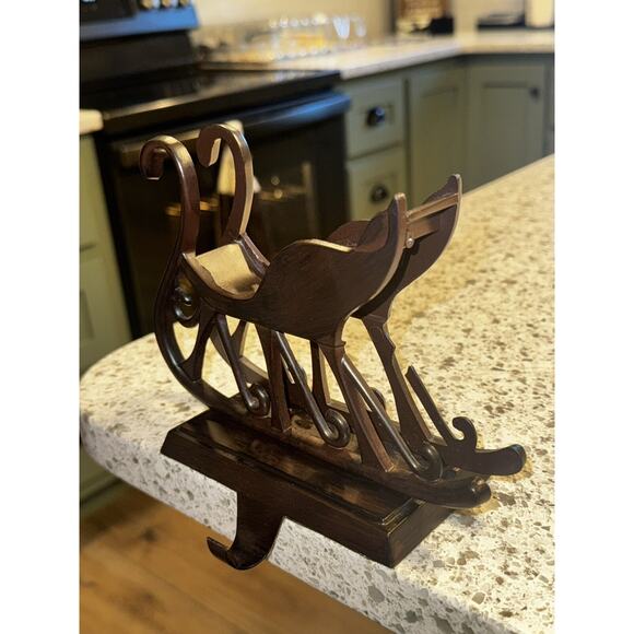 ⭐️Solid Metal Heavy Brown Old Time Sleigh Christmas Stocking Holder 7" - Picture 4 of 7